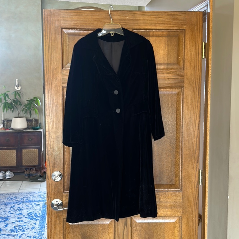 Vintage velvet woman’s coat